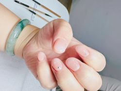 -尤米一站式美甲美睫