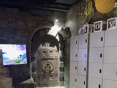 -暴风岛沉浸式体验馆(百联世纪店)