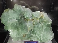 -中国地质大学逸夫博物馆