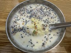 -白翔甜食店
