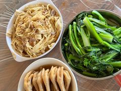 -满記土窑烧鷄波浪山莊