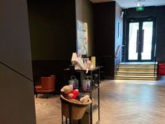 -星巴克臻选(南京金茂览秀城店)