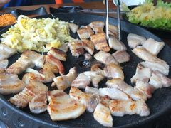 -猪小牛烤肉(青塔店)