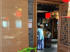 门面-京味斋·北京烤鸭(华威桥北工大店)