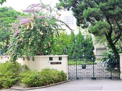-香港大学