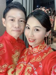 -现代经典婚纱摄影
