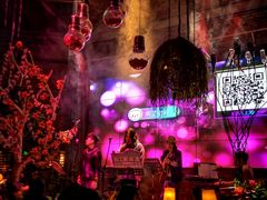 -胡桃里音乐酒馆(曲江店)