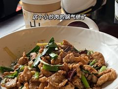 -蔼若春.传承三十年云南菜(金碧公园店)