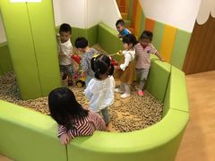 -婴智贝佳蒙特梭利早教托育中心(杨浦店)