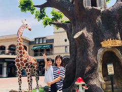 -王府井奥莱临潼小镇(临潼店)