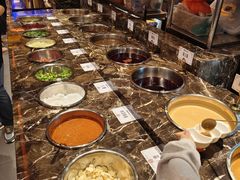 -黑金·寻焰自助百汇·烤肉·火锅(中街店)