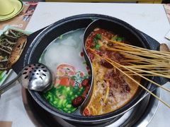 -俭让佬妈现卤串串(温江总店)