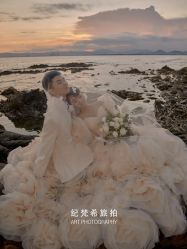 -纪梵希旅拍婚纱摄影(大连总店)