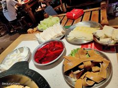 -重庆印象老火锅(梅林店)