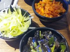 -三人行骨头王火锅(长寿店)