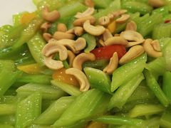 腰果西芹-红高粱大酒店(宁山东路店)