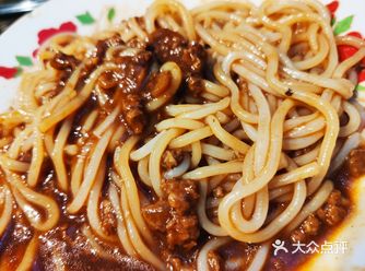 牛杂火锅汤底，牛龙骨顿玉米土豆，牛肚，手工牛肉丸