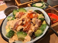 三文鱼牛油果盖饭-沼津港渔市(宏伊国际广场店)