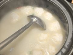 -魏铭鱼头捞饭(晋阳路店)