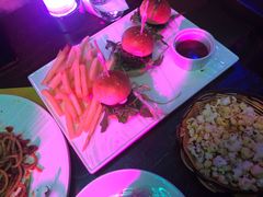 -MOSSO音乐酒吧·Live House(南京西路店)