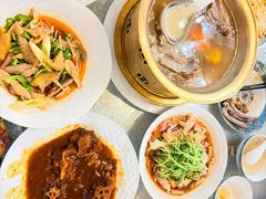 -汗腾格里·风味餐厅(新疆驻京办店)