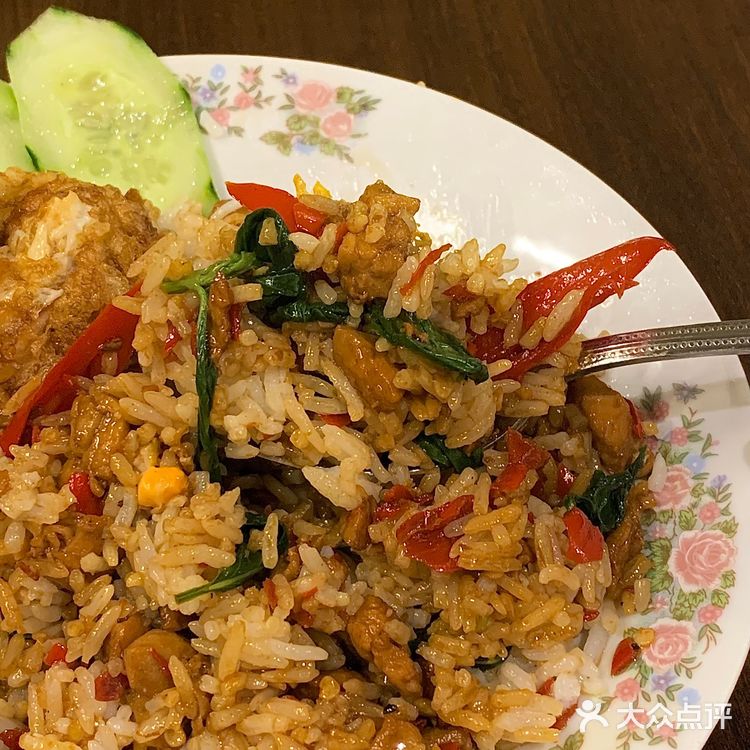 找到我心心念念的泰奶和打抛饭啦🍚