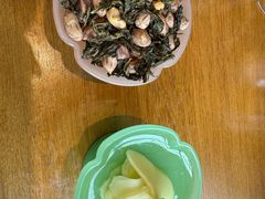 -荷风细雨·中国茶宴(碧云店)