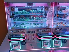 -直通车欢聚中心(崇州万达店)