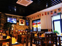 大堂-申德勒加油站餐厅(三里屯北小街店)