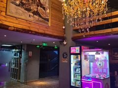-明日世界密室轰趴·剧本桌游·箭馆团建(国贸店)