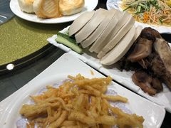 -鱼王府大酒店