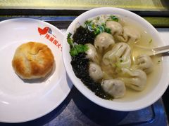 -隆盛园火勺馄饨面(兴工店)