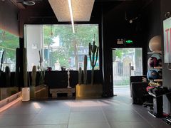 -TOP健身私教工作室(侨香店)