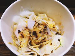 -花儿姐与战哥的美食档