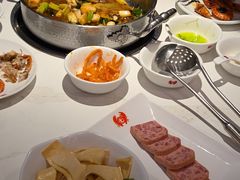 -七欣天香辣蟹火锅(闵行浦江欢乐颂店)