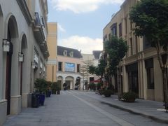 -佛罗伦萨小镇广佛名品奥特莱斯(疏港路店)