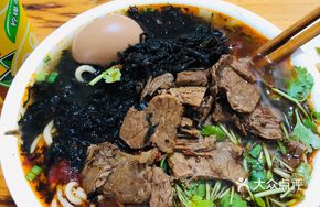 Snow Cabbage Beef Ramen