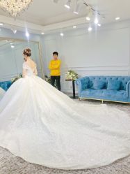-艾慕婚纱礼服馆(和平店)