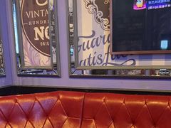 -范特西FANTASY量贩式KTV(民主广场店)
