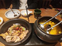 -云海肴·汽锅鸡·云南菜(天山百盛优客店)