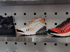 -10 corso como (江南店)