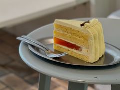 -UNI UNI(环亚凯瑟琳店)