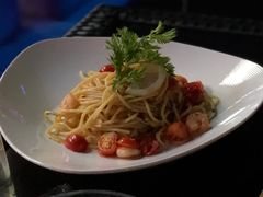 鲜虾番茄柠檬汁天使意面-蓝枪鱼鲜酿啤酒餐厅blue marlin(江宁店)