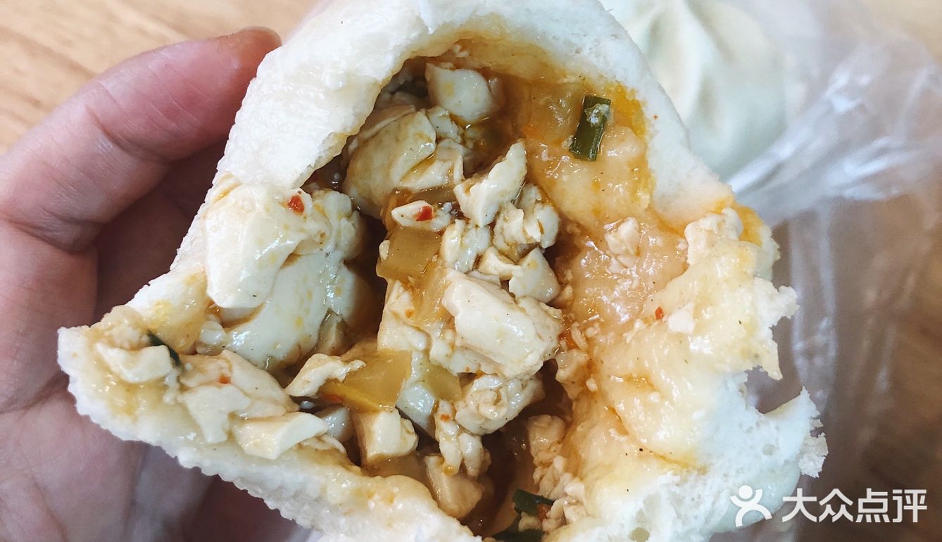 动辄排队10米的建德大包，到底好吃在哪？