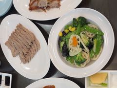-鸿运楼烤鸭店(天桥店)