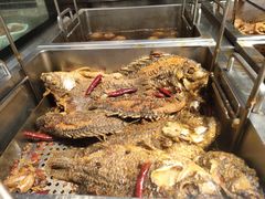 熬鱼-顺溜·手工刀削面·黑金店(铜锣湾店)