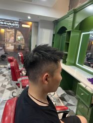 -可大男士理发馆