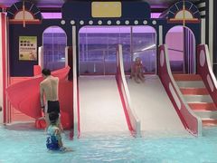 -涨巢·潮玩水疗局