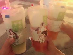-奈雪的茶(市百一店)