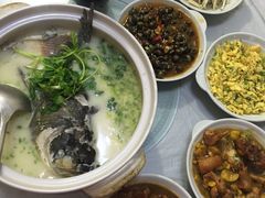 -天乐农家鱼头王(天目湖店)